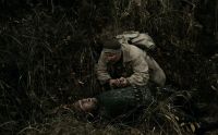 Жить (2010)